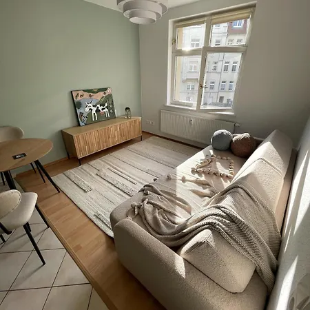 Cozy Design - Rent Together - Sleep Separately Leipzig